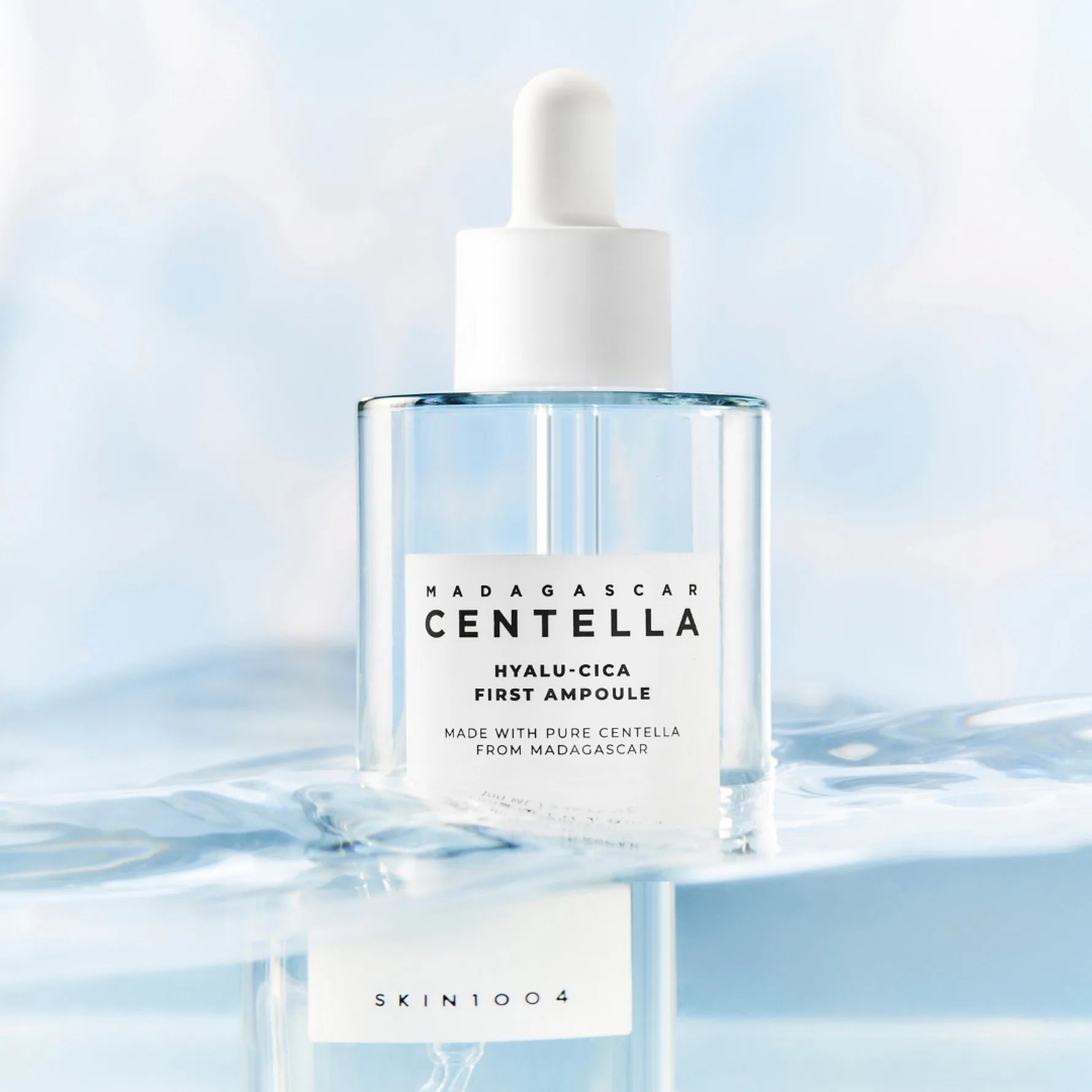 Madagascar Centella Hyalu-cica First Ampoule (Suero Hidratante)