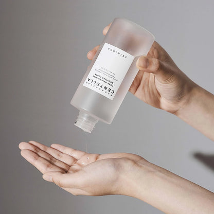 Madagascar Centella Tone Brightening Boosting Toner (Tónico Iluminador)